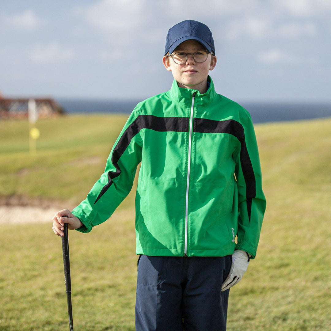 Robert is a Waterproof golf jacket for Juniors in the color Golf Green(6)