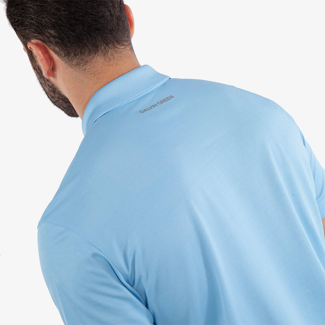 Maximilian is a Breathable short sleeve golf shirt for Men in the color Alaskan Blue(4)