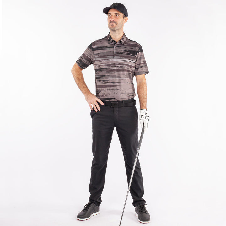 Mathew is a Breathable short sleeve golf shirt for Men in the color Black(2)