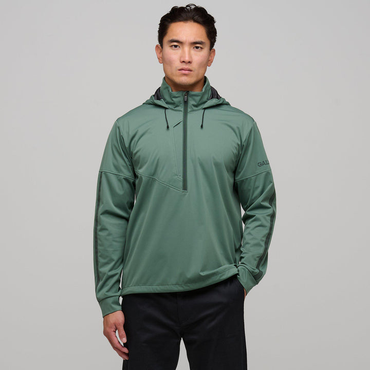 Luke is a Windbreaker jacket for Men in the color Duck Green(1)