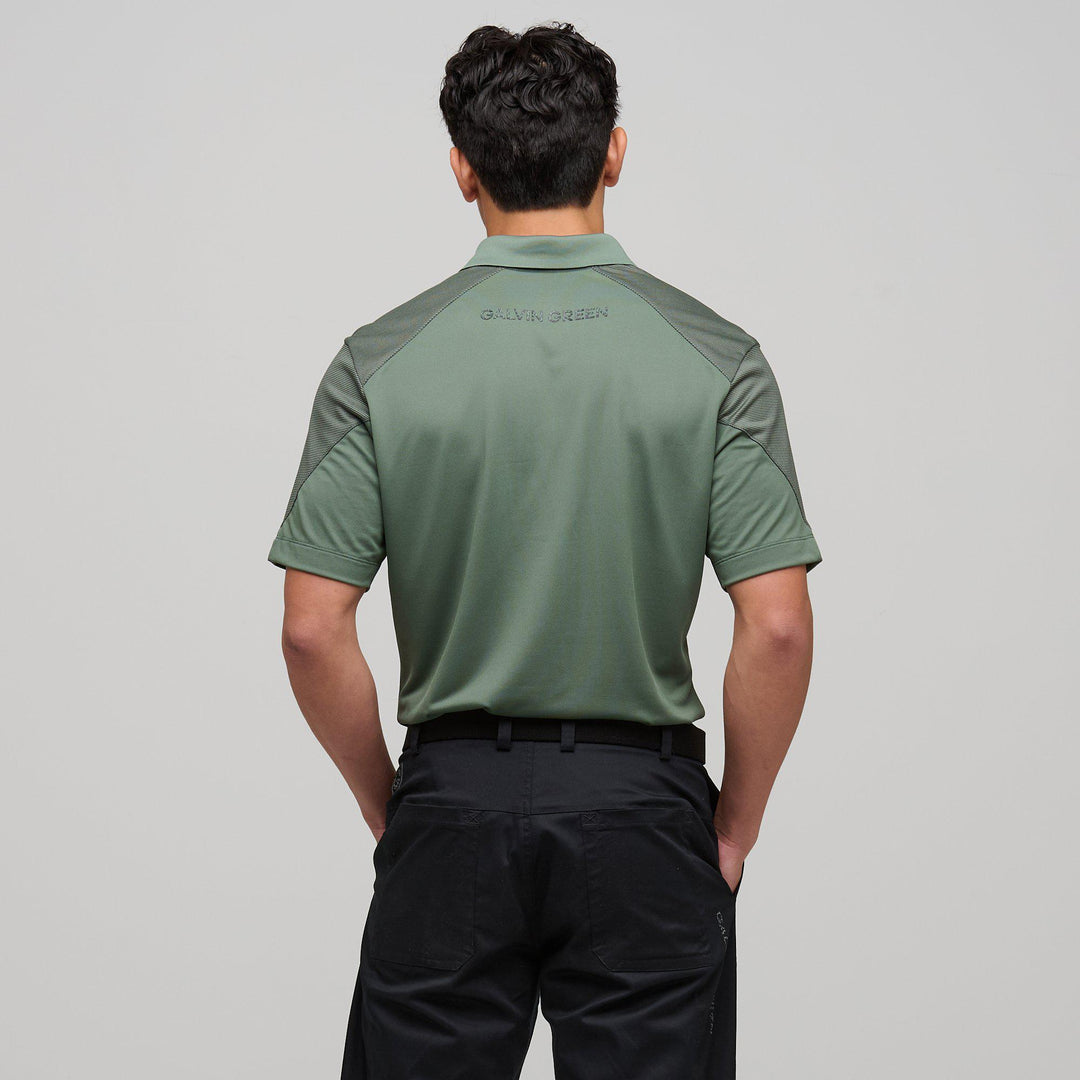 Magnus is a Breathable short sleeve shirt for Men in the color Duck Green(4)