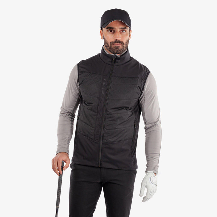 Lauro is a Windproof and water repellent golf vest for Men in the color Black(1)