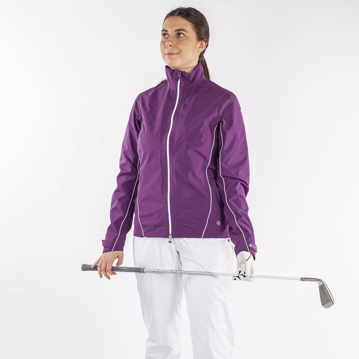 Arissa is a Waterproof golf jacket for Women in the color Imaginary Pink(1)