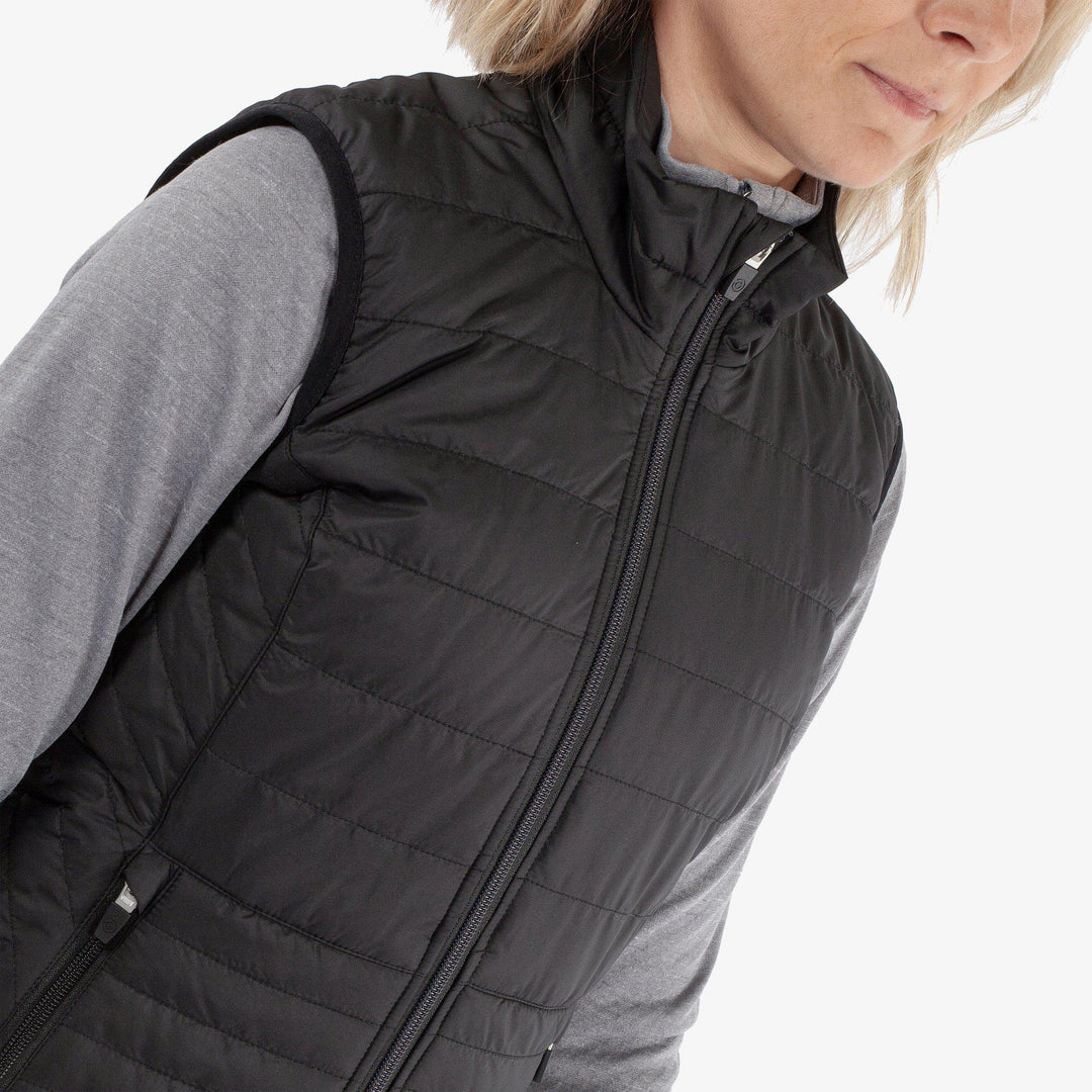 Lene is a Windproof and water repellent golf vest for Women in the color Black(3)