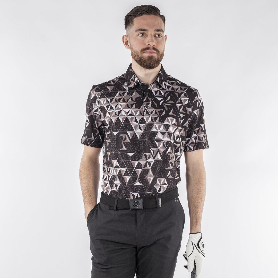 Makai is a Breathable short sleeve shirt for Men in the color Black(1)