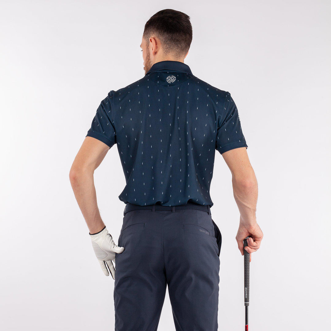 Mayson is a Breathable short sleeve golf shirt for Men in the color Navy(4)