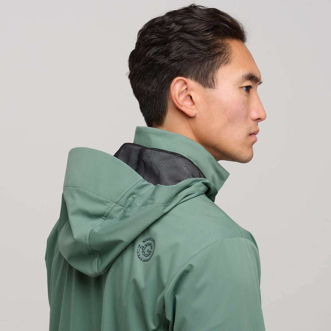 Luke is a Windbreaker jacket for Men in the color Duck Green(5)