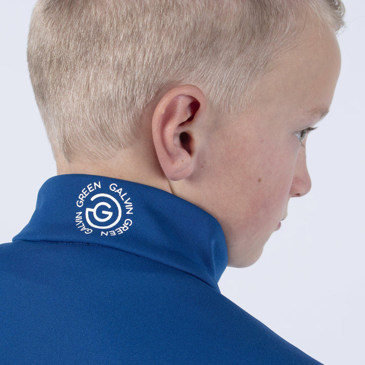 Ridley is a Windproof and water repellent golf jacket for Juniors in the color Blue Bell(4)