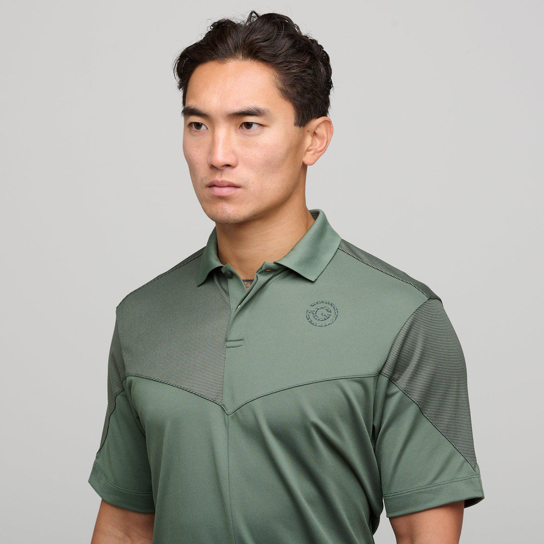 Magnus is a Breathable short sleeve shirt for Men in the color Duck Green(3)