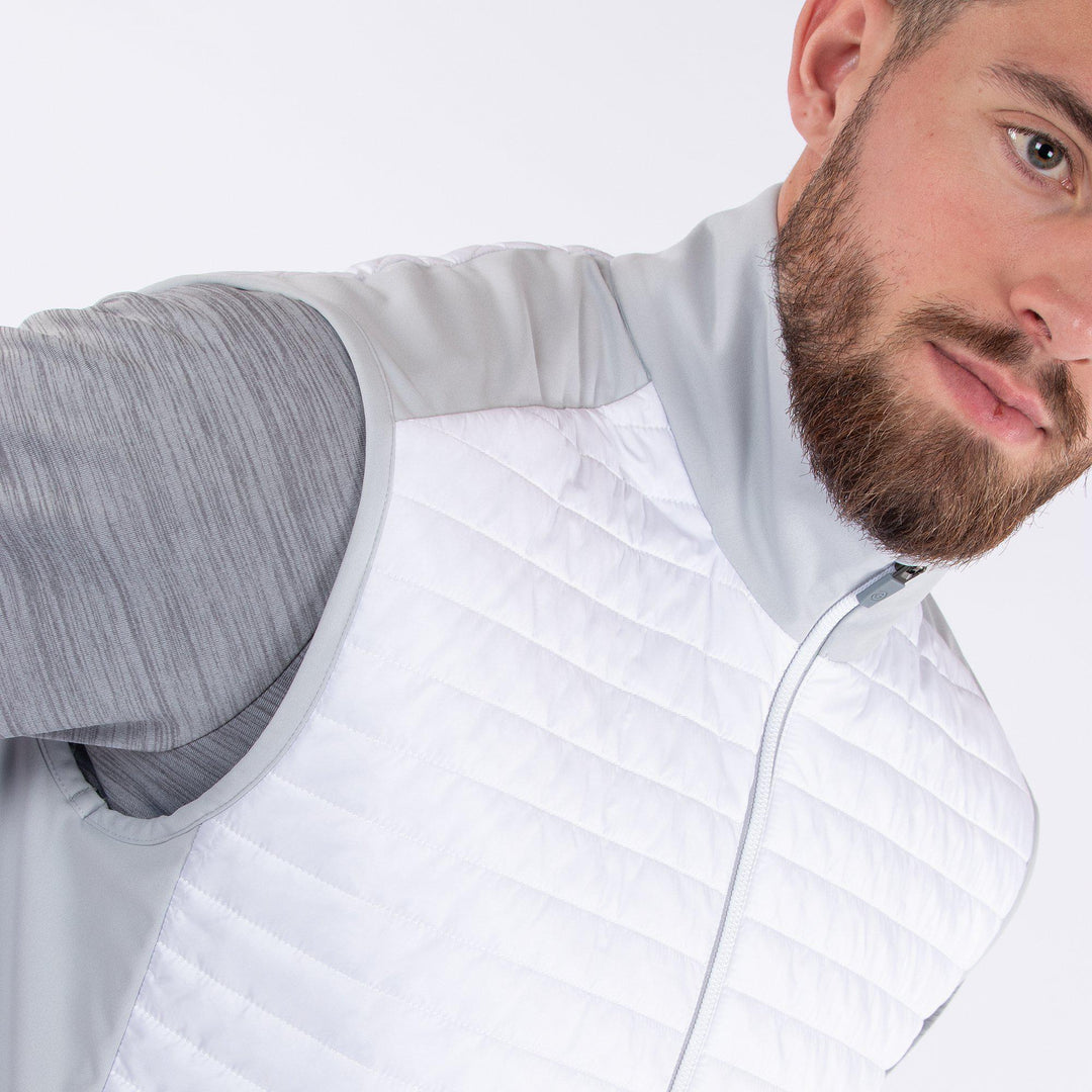 Louie is a Windproof and water repellent golf vest for Men in the color White(6)