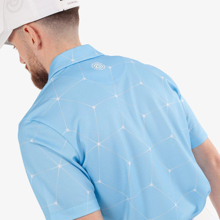 Milo is a Breathable short sleeve golf shirt for Men in the color Alaskan Blue(5)