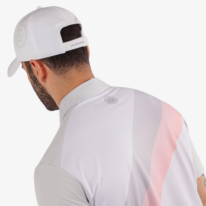 Macoy is a Breathable short sleeve golf shirt for Men in the color Cool Grey/Coral(4)