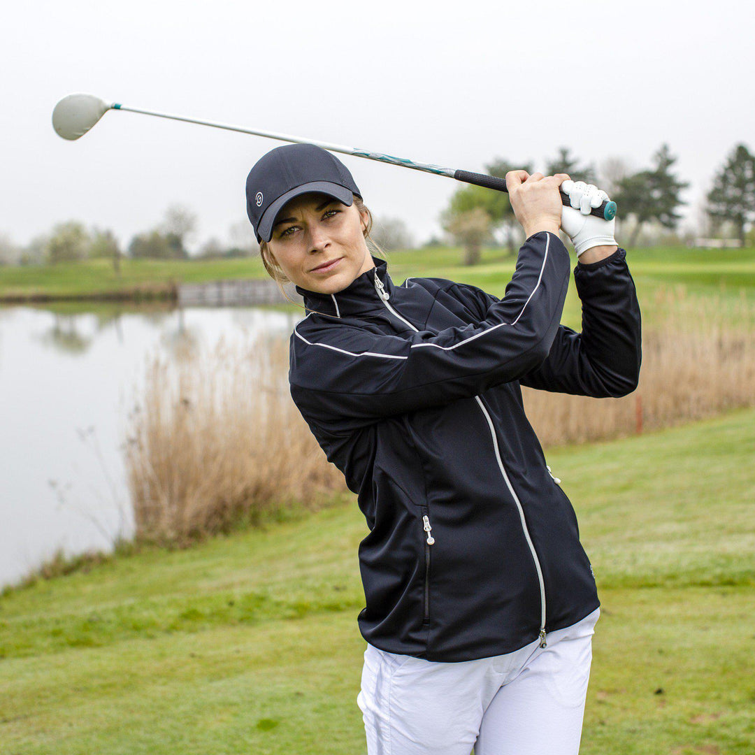 Leslie is a Windproof and water repellent golf jacket for Women in the color Black(2)