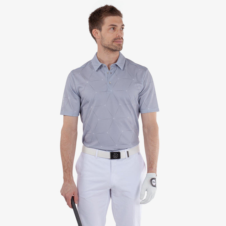 Milo is a Breathable short sleeve golf shirt for Men in the color Cool Grey(1)